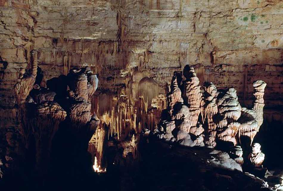 castellana grotte puglia